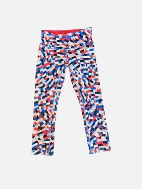 Lululemon Wunder Under Crop III leggings in the Capoeira Multi pattern.